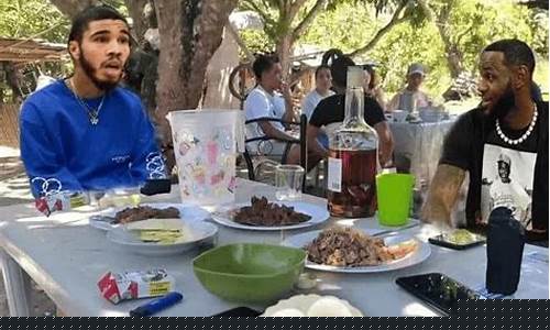 美职业季后赛-美媒吐槽季后赛无聊