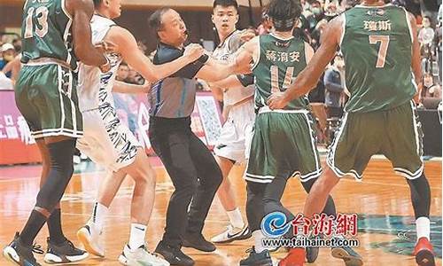 裁判殴打选手 什么比赛-职业联赛殴打裁判