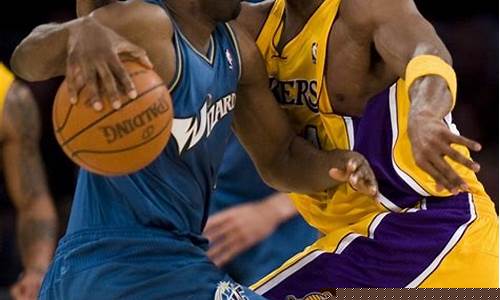阿里纳斯对阵科比拿60分-阿里纳斯nba
